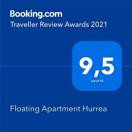 Ferienhaus Floating House Hurrea
