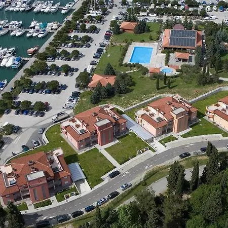 Floating House Hurrea Portorož