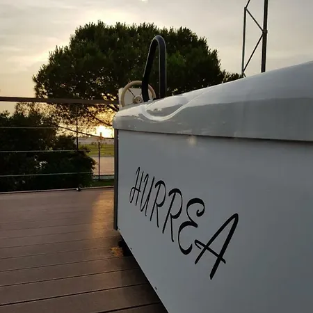 Floating House Hurrea *